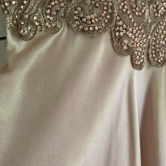 Prom gown. Size 6 very long. Minor water spot that could be spot cleaned. - Picture 4 of 6